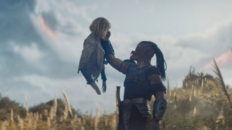 'Predator: Badlands' sticks its 2 stars together to take the franchise to new places | iNFOnews.ca 'Predator: Badlands' sticks its 2 stars together to take the franchise to new places | iNFOnews.ca