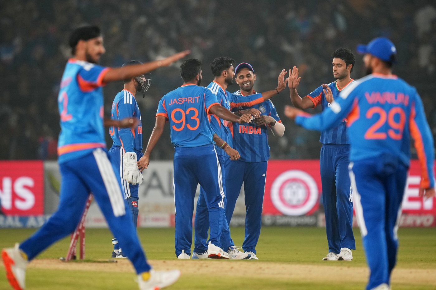 South Africa dismissed for 74 in its lowest T20 total as India wins series opener by 101 runs | iNFOnews.ca South Africa dismissed for 74 in its lowest T20 total as India wins series opener by 101 runs | iNFOnews.ca