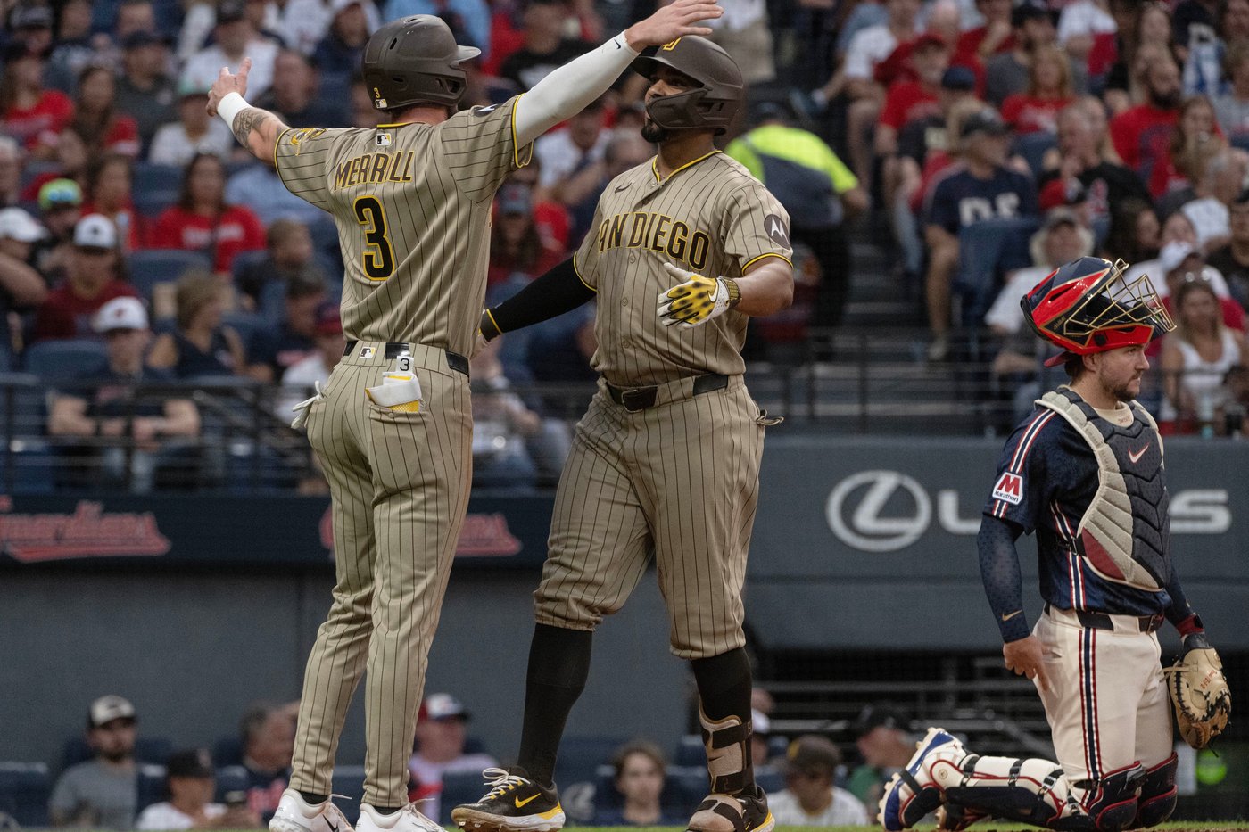 Padres storm back from 3-run deficit to beat the Guardians 7-5, win 6th straight | iNFOnews.ca Padres storm back from 3-run deficit to beat the Guardians 7-5, win 6th straight | iNFOnews.ca