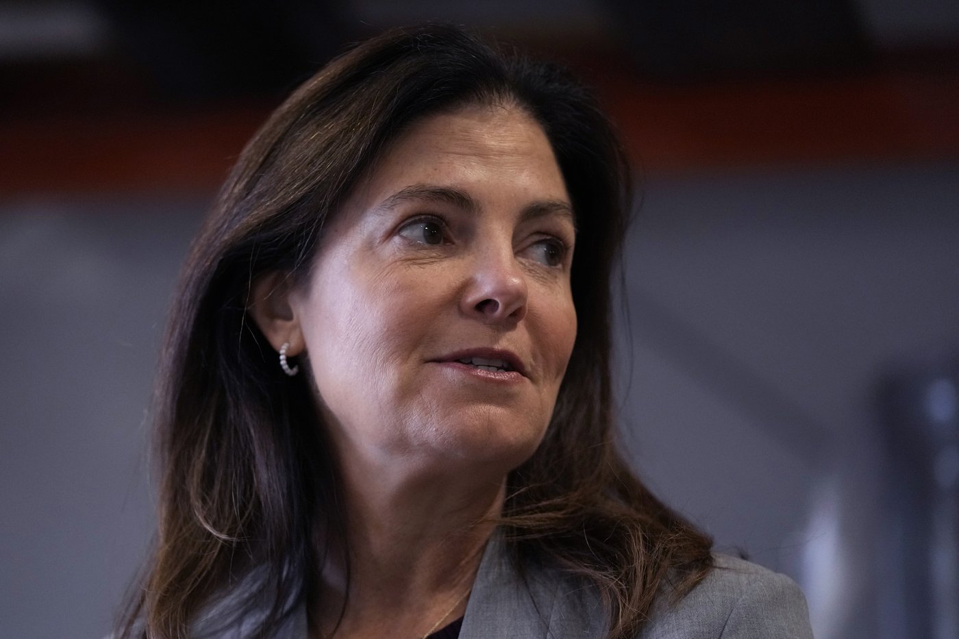 With 2 women running, the New Hampshire governor's race is both close and personal | iNFOnews.ca With 2 women running, the New Hampshire governor's race is both close and personal | iNFOnews.ca