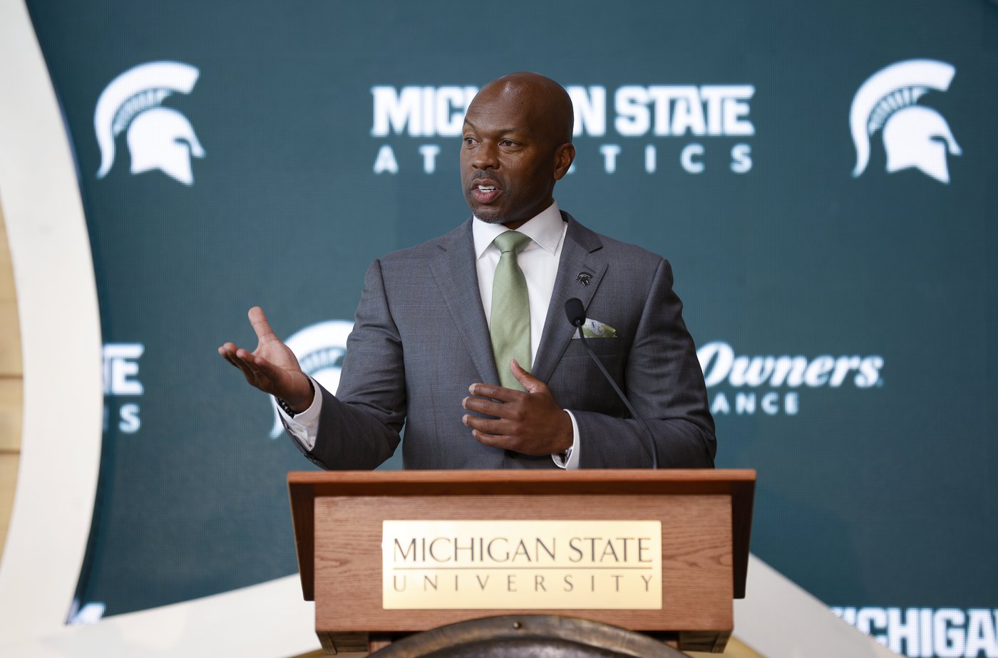 Michigan State athletic director Alan Haller leaving, Tom Izzo will be co-interim AD | iNFOnews.ca Michigan State athletic director Alan Haller leaving, Tom Izzo will be co-interim AD | iNFOnews.ca