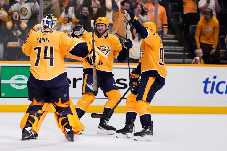 Saros shines in Predators' 2-1 shootout victory over Islanders | iNFOnews.ca