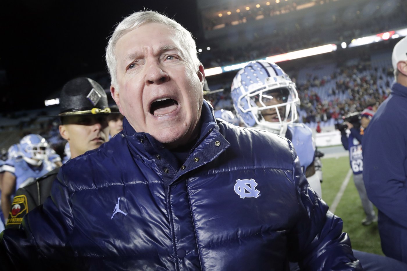 Kitchens will lead Tar Heels in Fenway Bowl against UConn. Another ex-Browns coach is standing by | iNFOnews.ca Kitchens will lead Tar Heels in Fenway Bowl against UConn. Another ex-Browns coach is standing by | iNFOnews.ca