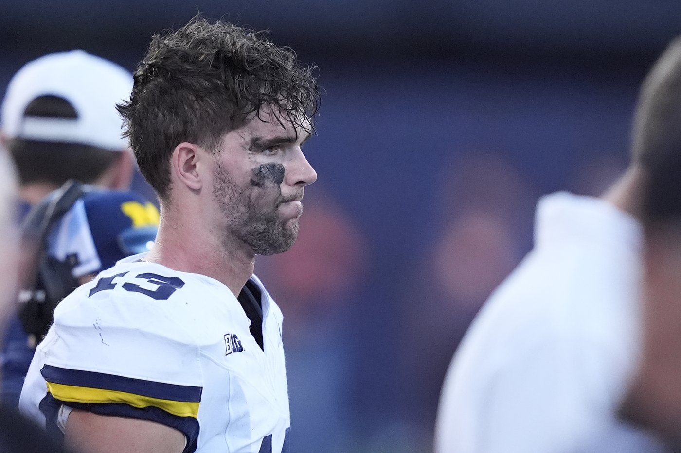 No. 22 Illinois beats No. 24 Michigan 21-7 for its first win over the Wolverines since 2009 | iNFOnews.ca No. 22 Illinois beats No. 24 Michigan 21-7 for its first win over the Wolverines since 2009 | iNFOnews.ca