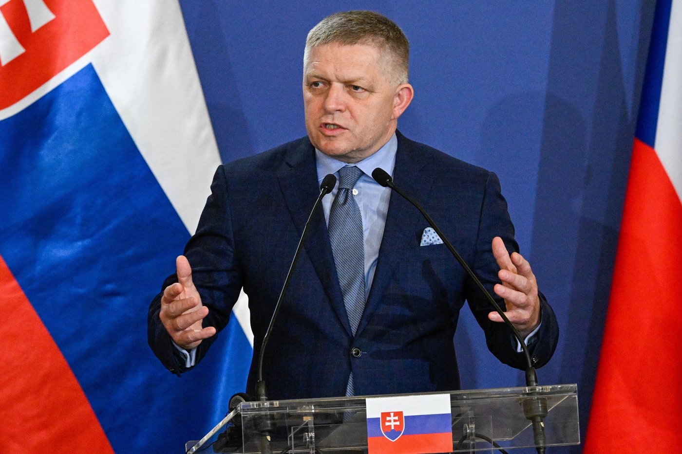 Slovak referendum on lifelong payments for populist Prime Minister Fico fails due to low turnout | iNFOnews.ca