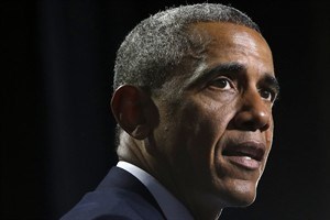 Obama authorizes airstrikes in Iraq: 'America is coming to help' | iNFOnews.ca CP29417590