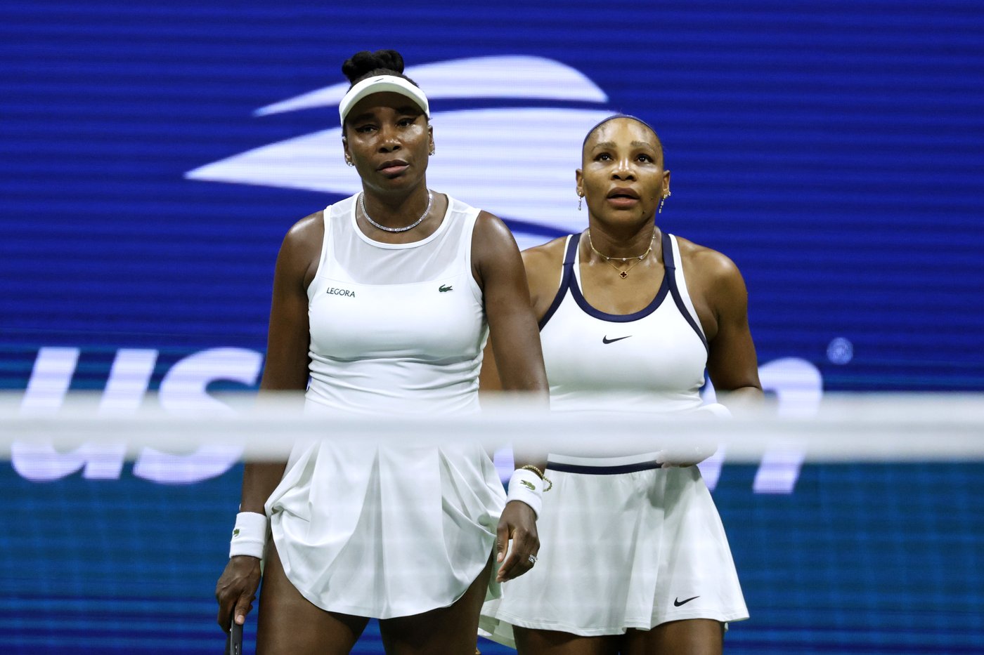 Venus and Serena Williams put on a show in thrilling US Open return, in photos | iNFOnews.ca