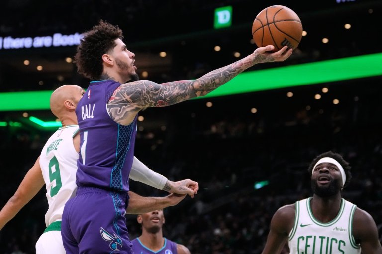 Knueppel scores 20, Hornets beat Celtics 118-89 to earn 6th straight win, move above .500 | iNFOnews.ca