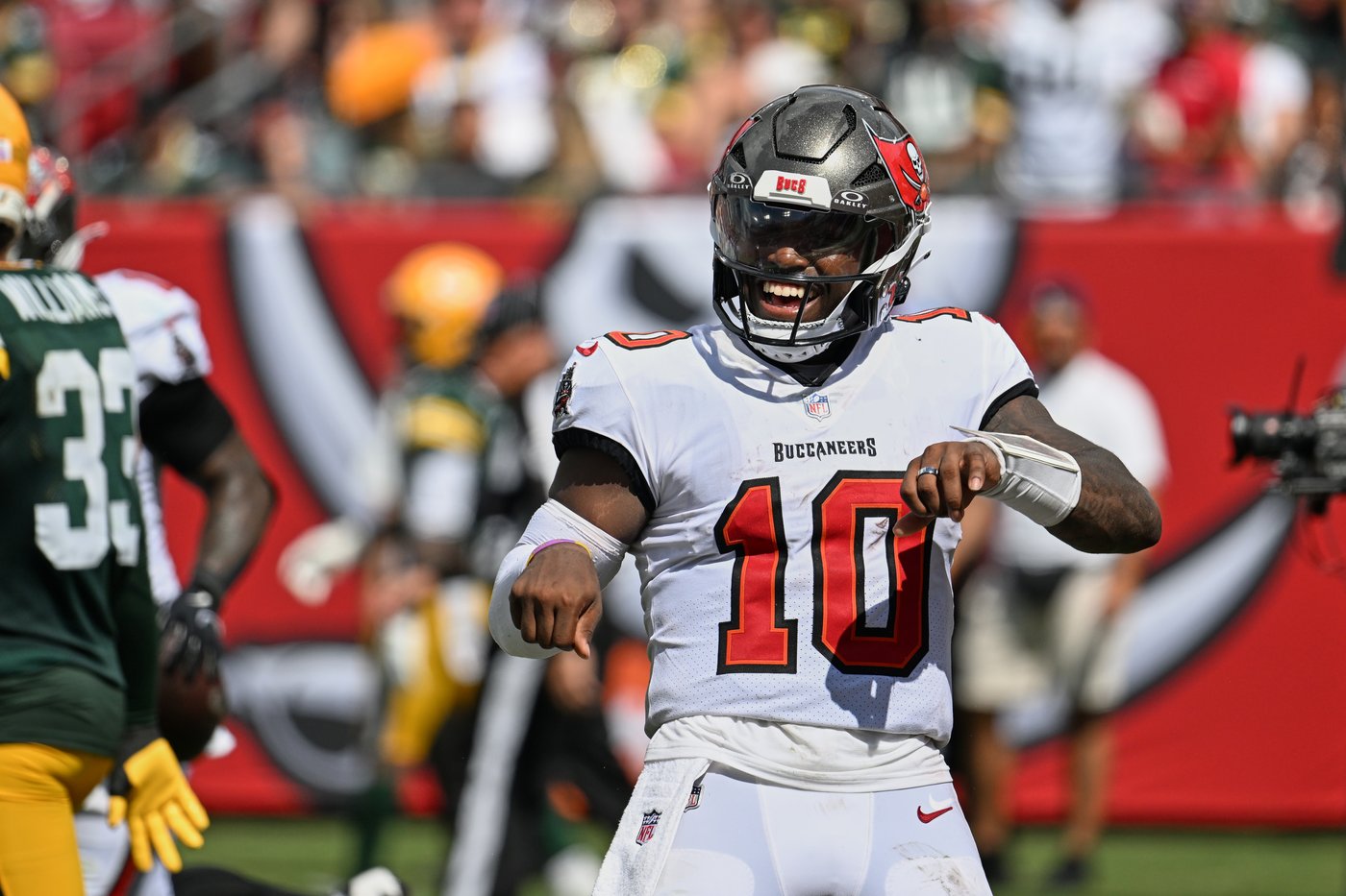 Rookie QB Jalon Daniels eager to build on first NFL start with struggling Buccaneers | iNFOnews.ca Rookie QB Jalon Daniels eager to build on first NFL start with struggling Buccaneers | iNFOnews.ca