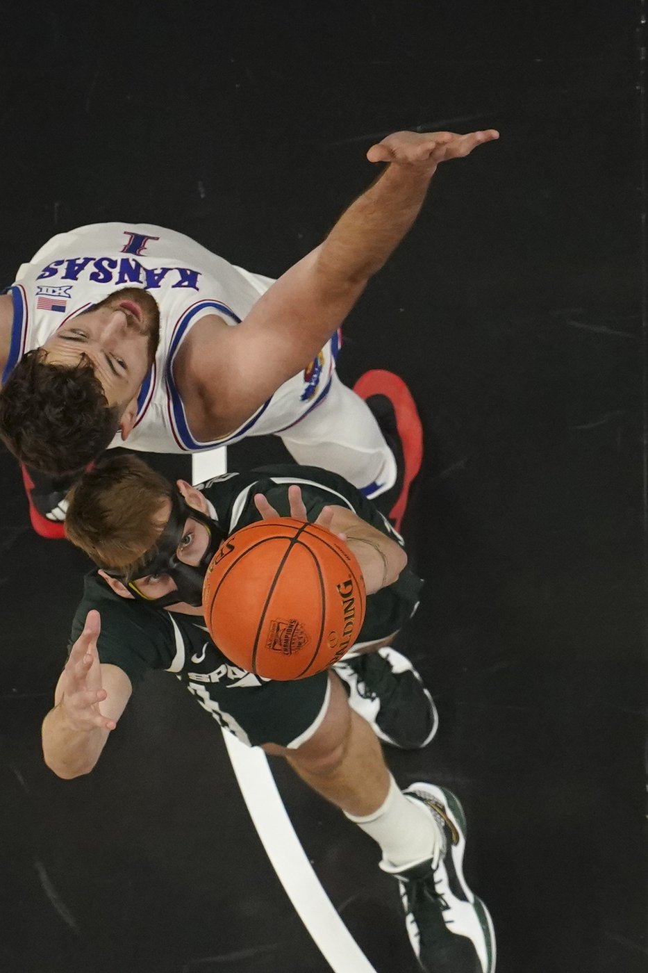 Bill Self becomes winningest coach in Kansas history, Jayhawks beat Michigan State 77-69 | iNFOnews.ca Bill Self becomes winningest coach in Kansas history, Jayhawks beat Michigan State 77-69 | iNFOnews.ca
