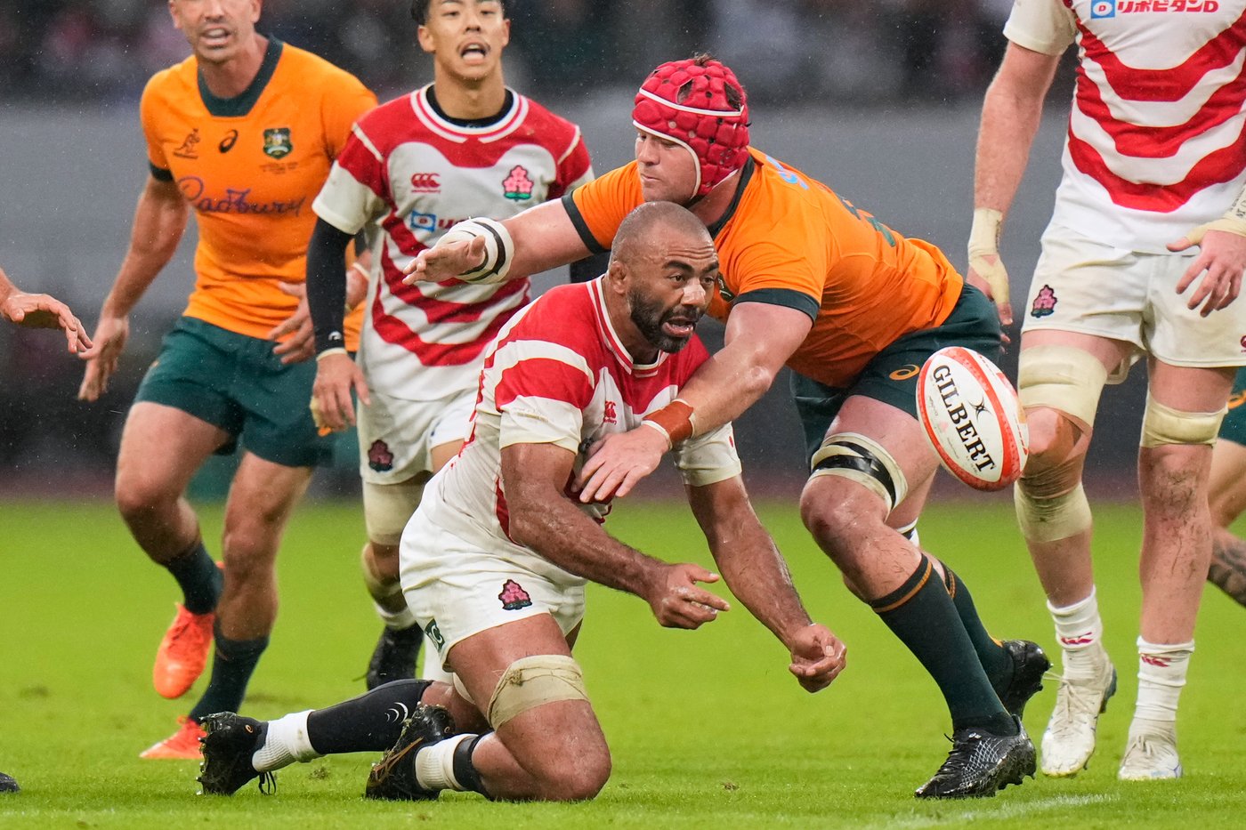 Australia struggles to a 19-15 win over Japan to start a demanding northern tour | iNFOnews.ca