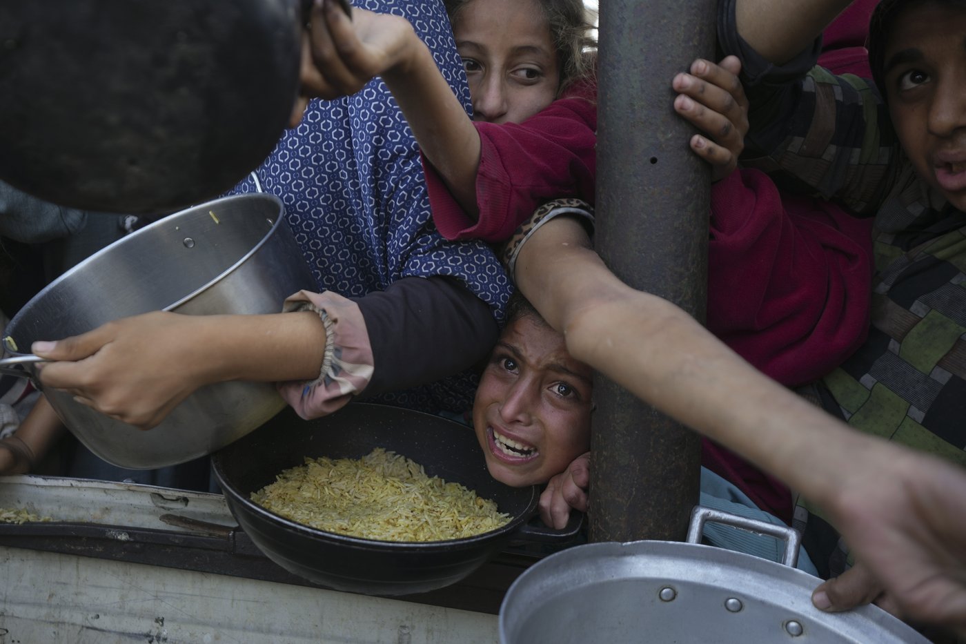 Middle East latest: Lebanon closes all its land border crossings with Syria except one | iNFOnews.ca