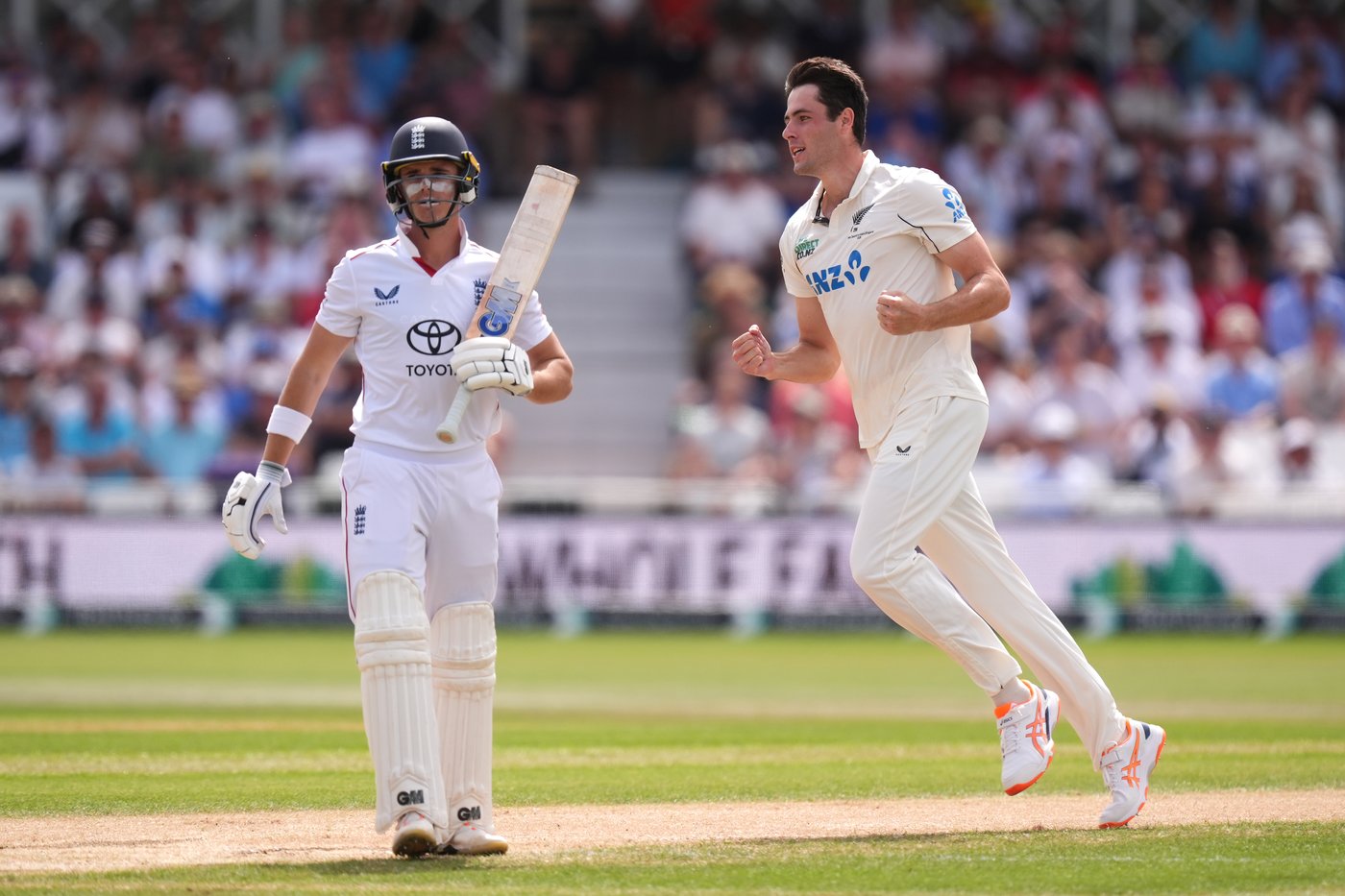 Ravindra's 60 pushes New Zealand 204 ahead of England at Trent Bridge | iNFOnews.ca Ravindra's 60 pushes New Zealand 204 ahead of England at Trent Bridge | iNFOnews.ca