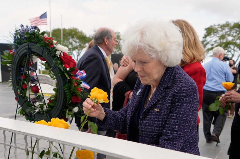 NASA and families of fallen astronauts mark 40th anniversary of space shuttle Challenger accident | iNFOnews.ca