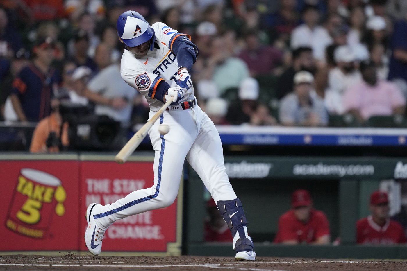 Paredes' 3-run homer caps Astros' 5-run second inning in 7-3 victory over Angels | iNFOnews.ca