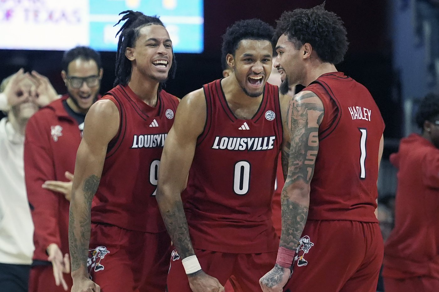 No. 25 Louisville overwhelms SMU 98-73 in first game in 4 years as a ranked team | iNFOnews.ca