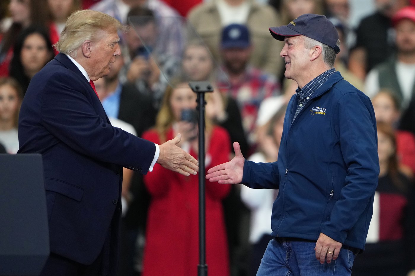 Trump says he ordered the Justice Department's lawsuit over Alaska's US Senate race | iNFOnews.ca