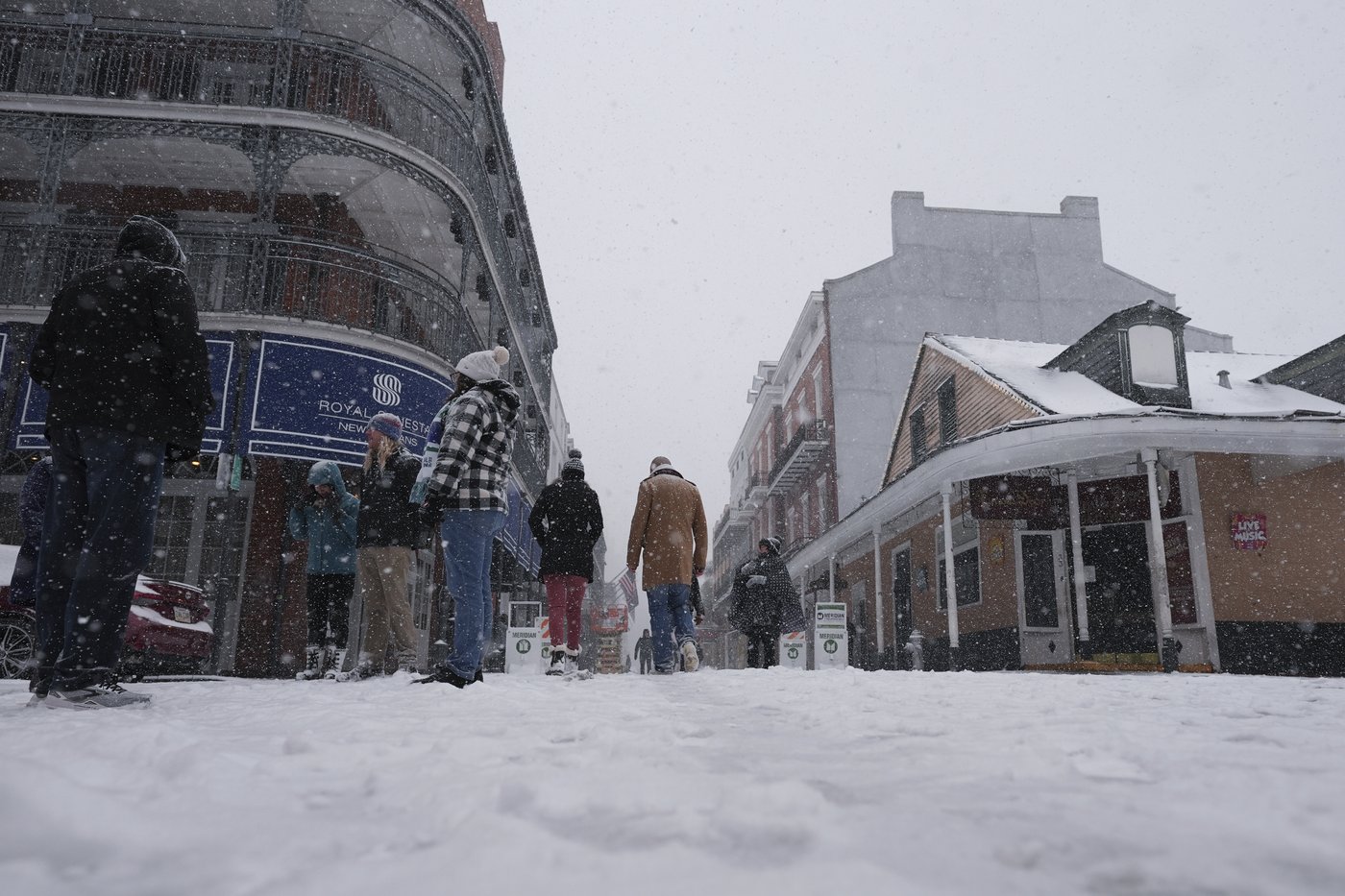 NBA postpones Bucks-Pelicans game after historic snow storm in New Orleans | iNFOnews.ca NBA postpones Bucks-Pelicans game after historic snow storm in New Orleans | iNFOnews.ca