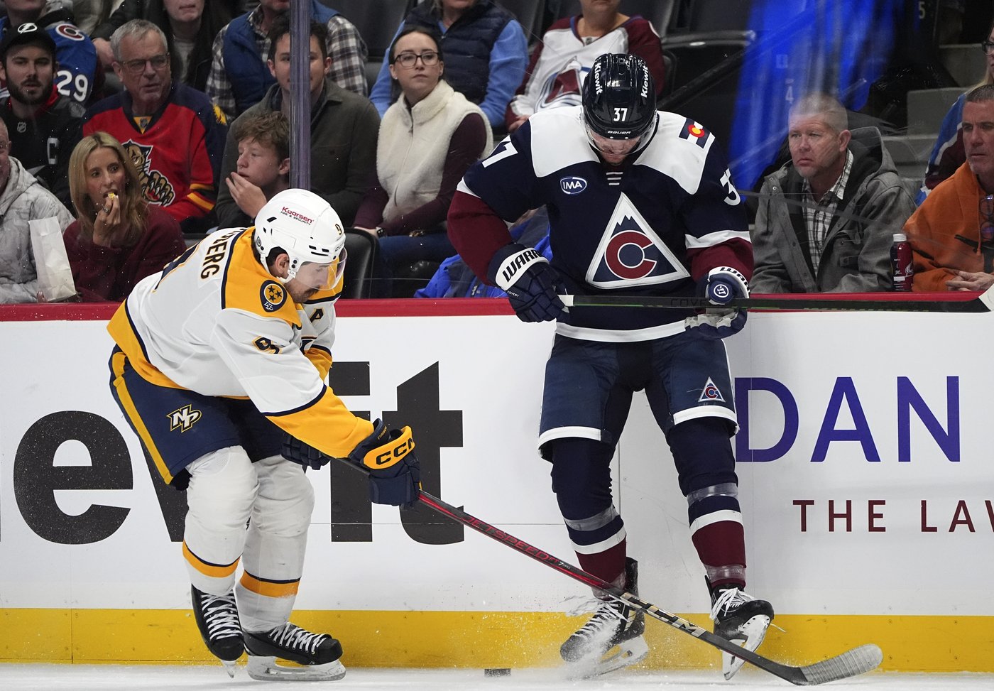Blackwood has 38 saves in debut, Avalanche beat Predators 5-2 | iNFOnews.ca Blackwood has 38 saves in debut, Avalanche beat Predators 5-2 | iNFOnews.ca