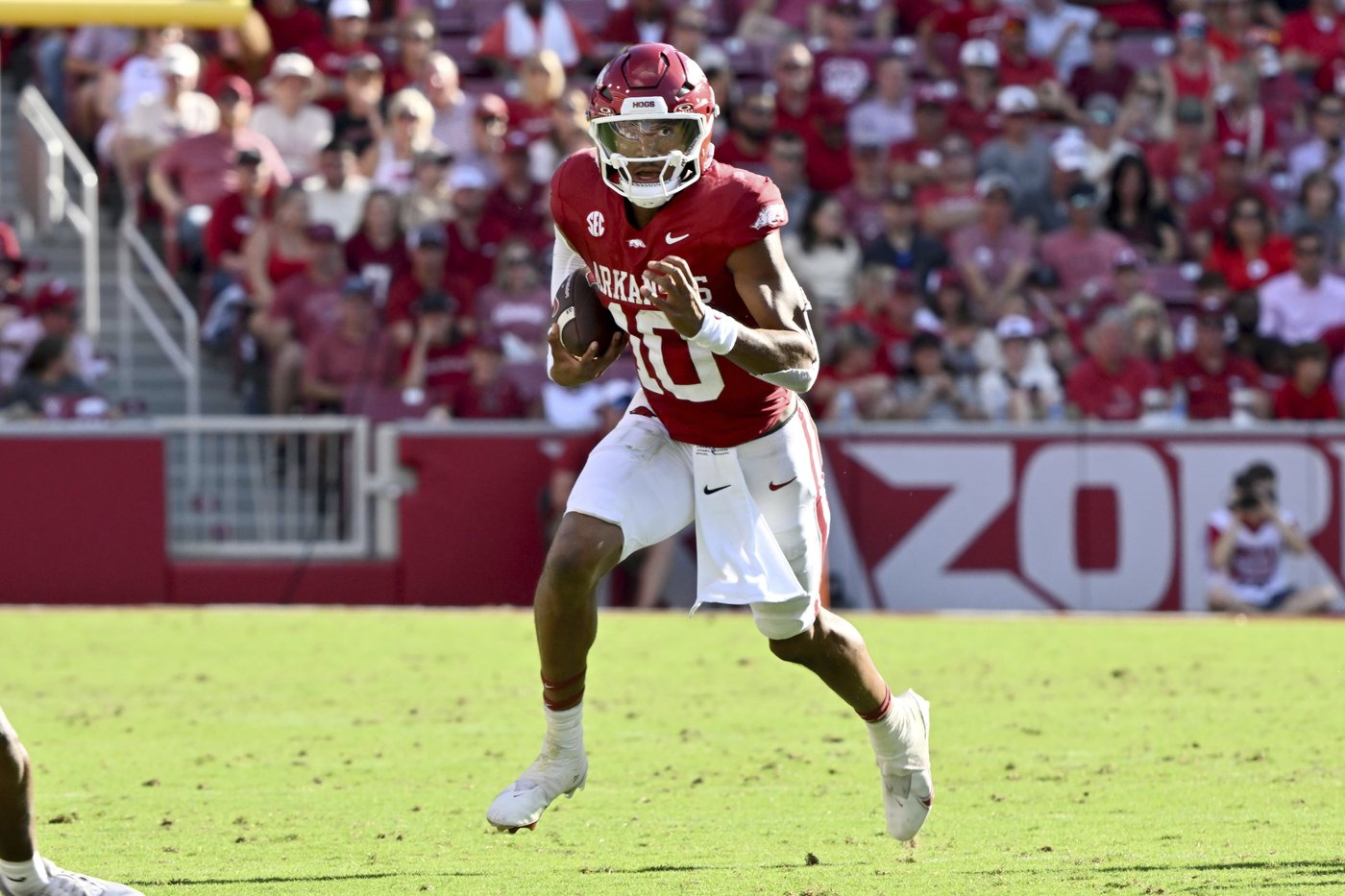 Once known for its tough defenses, the SEC has started to open up the offense this season | iNFOnews.ca Once known for its tough defenses, the SEC has started to open up the offense this season | iNFOnews.ca