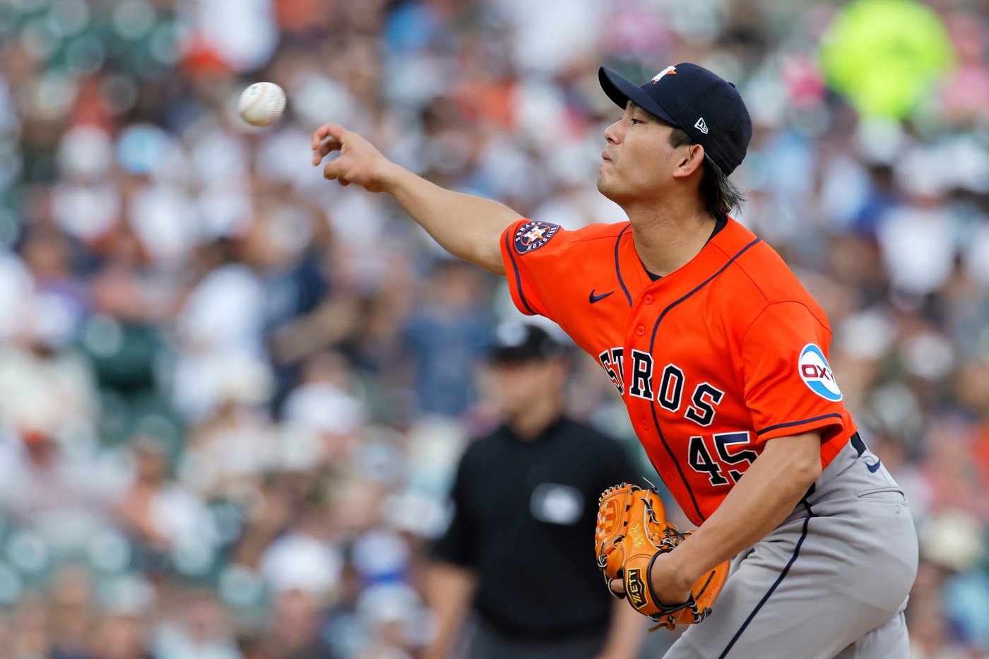 Imai strikes out 10 as Astros beat Tigers 2-1 and extend winning streak to 3 games | iNFOnews.ca