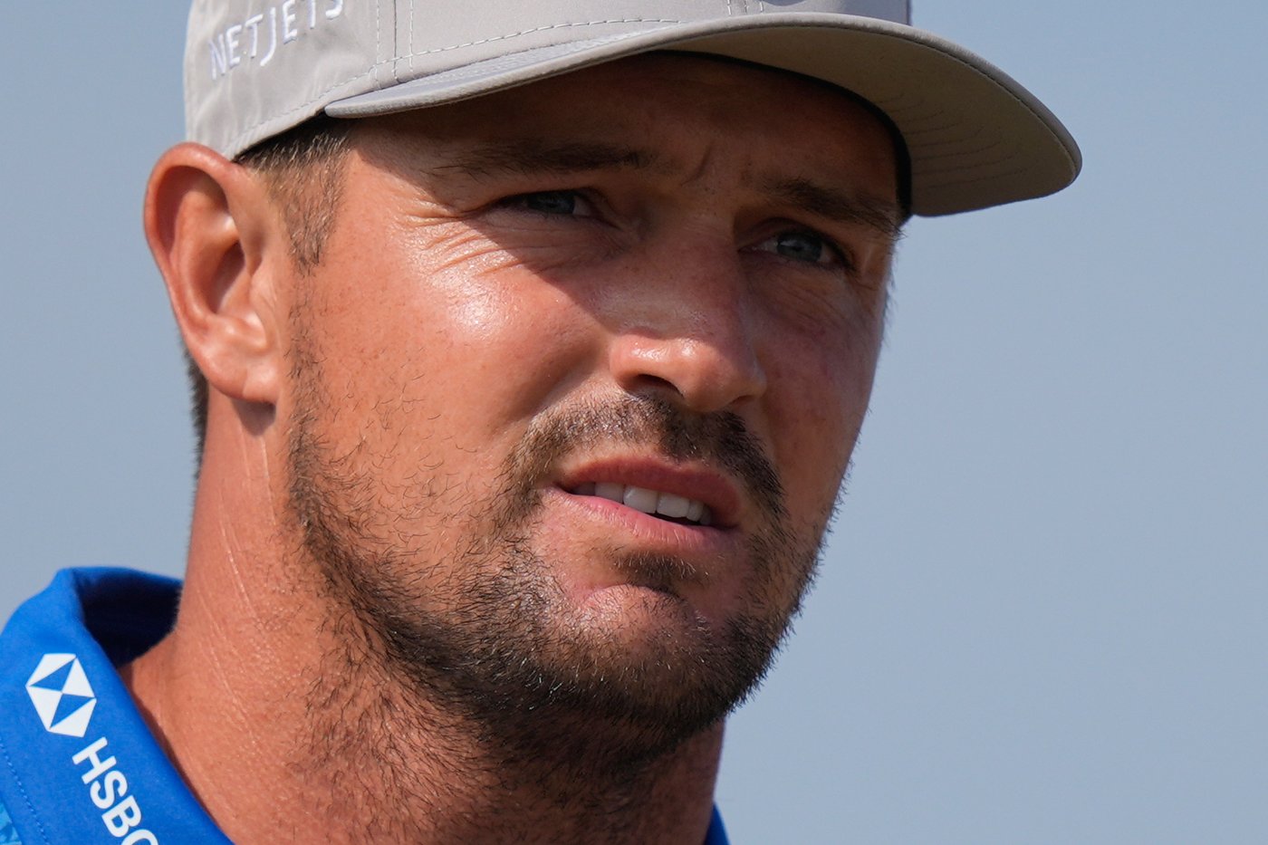 DeChambeau gets 2-shot penalty in dramatic late-night British Open ruling | iNFOnews.ca