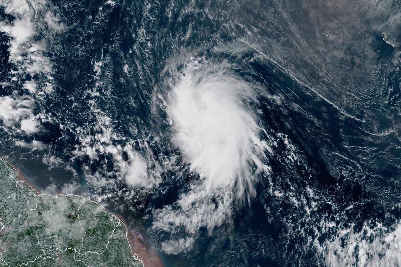 Tropical Storm Jerry churns in the Atlantic as Priscilla moves along Mexico’s Pacific coast | iNFOnews.ca Tropical Storm Jerry churns in the Atlantic as Priscilla moves along Mexico’s Pacific coast | iNFOnews.ca