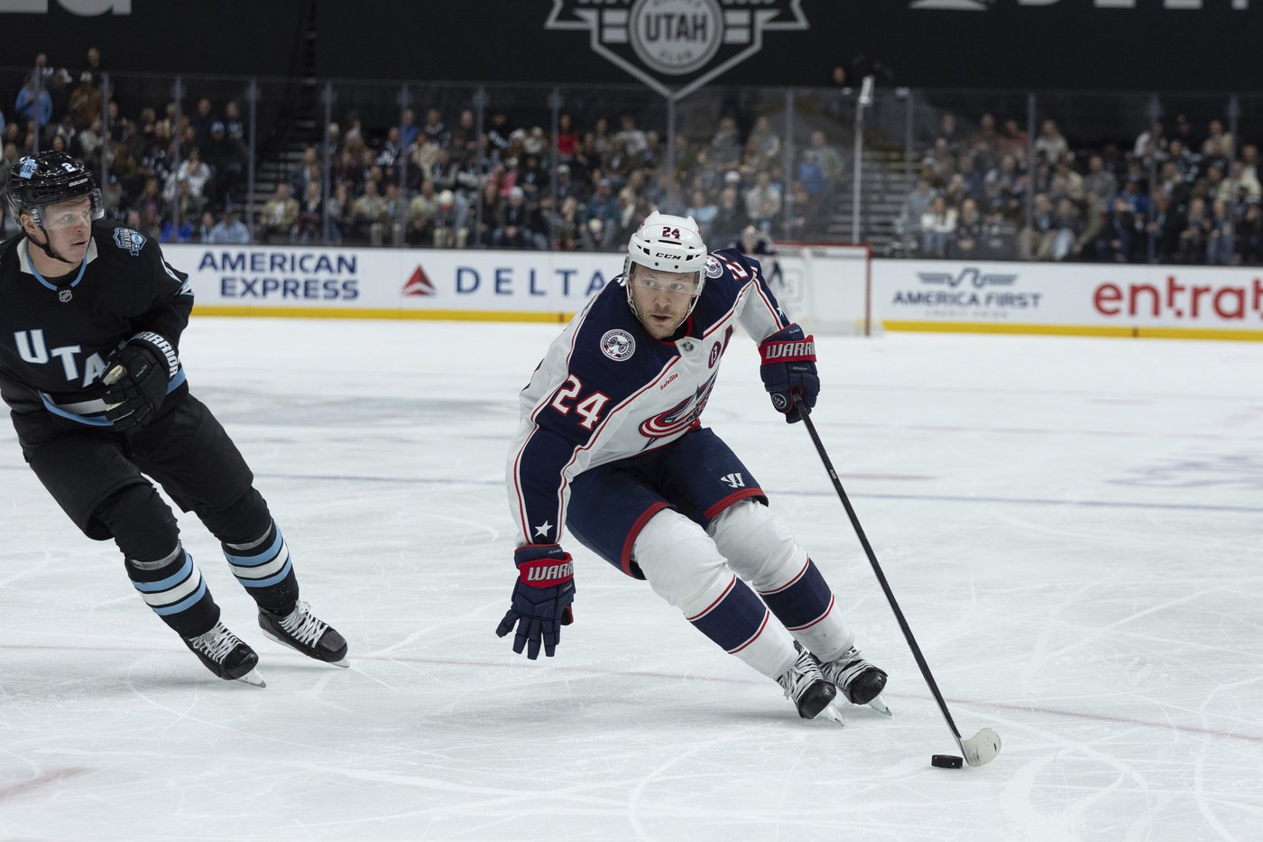 Werenski scores in OT as Blue Jackets rally to beat Utah 3-2 | iNFOnews.ca