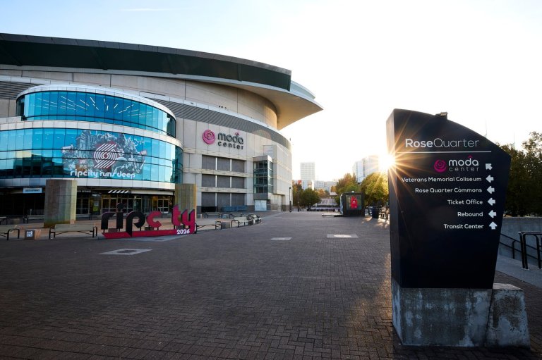 Trail Blazers fire new TV announcer for inappropriate social media posts he made as a teenager | iNFOnews.ca