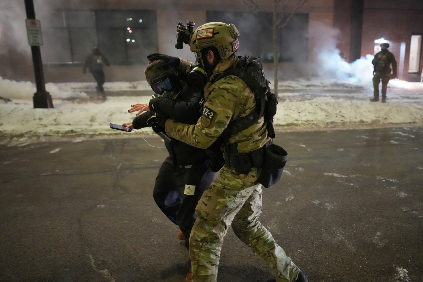 The Latest: Border Patrol commander and some agents expected to leave Minneapolis, AP source says | iNFOnews.ca