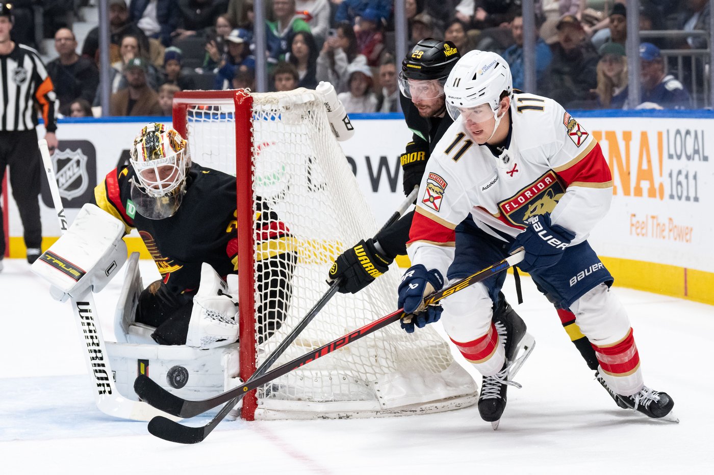Elias Pettersson scores twice, Vancouver Canucks down Florida Panthers 5-2 | iNFOnews.ca Elias Pettersson scores twice, Vancouver Canucks down Florida Panthers 5-2 | iNFOnews.ca