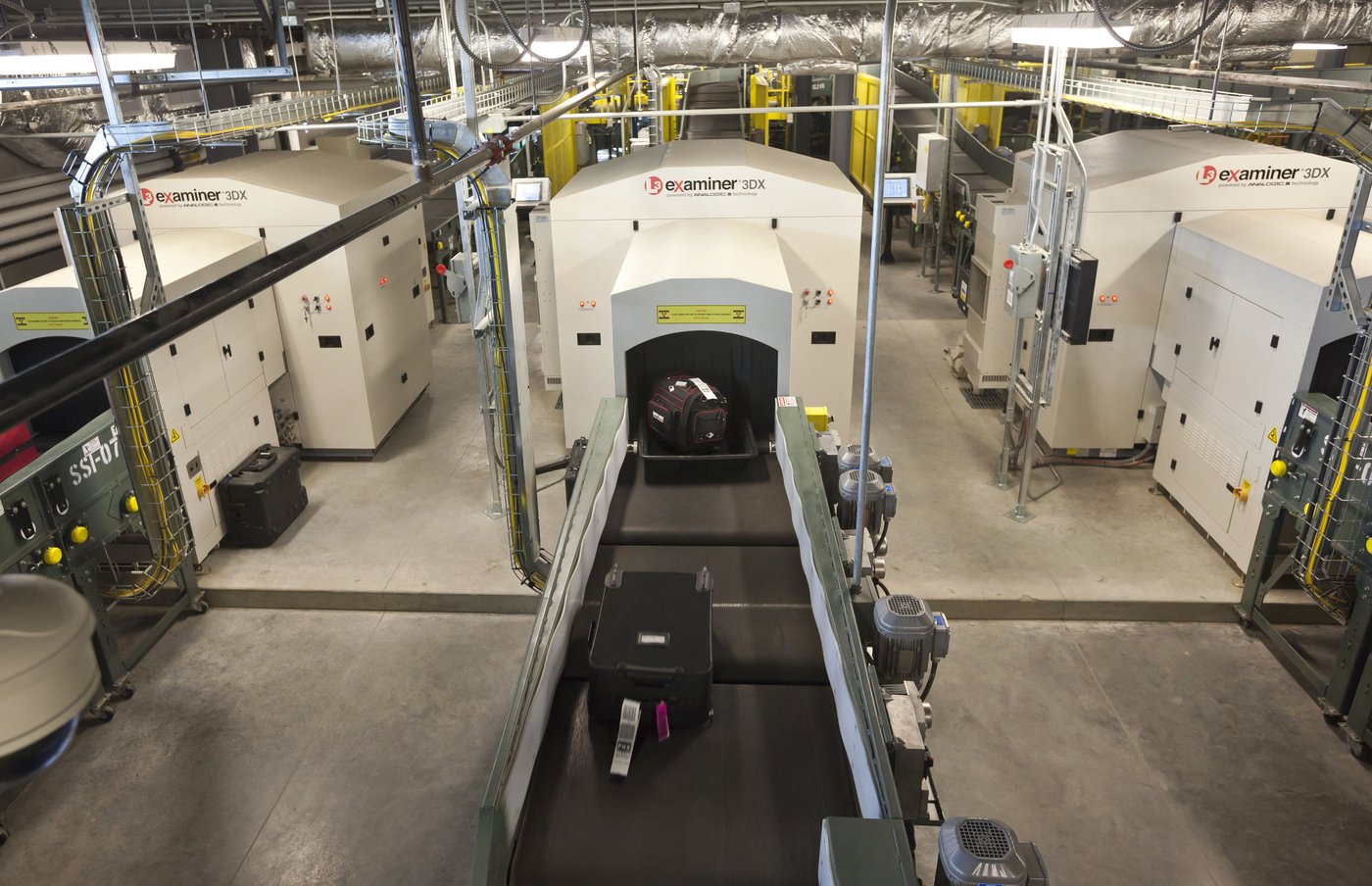 New airport scanners are better at spotting liquid explosives, but many airports lack them | iNFOnews.ca