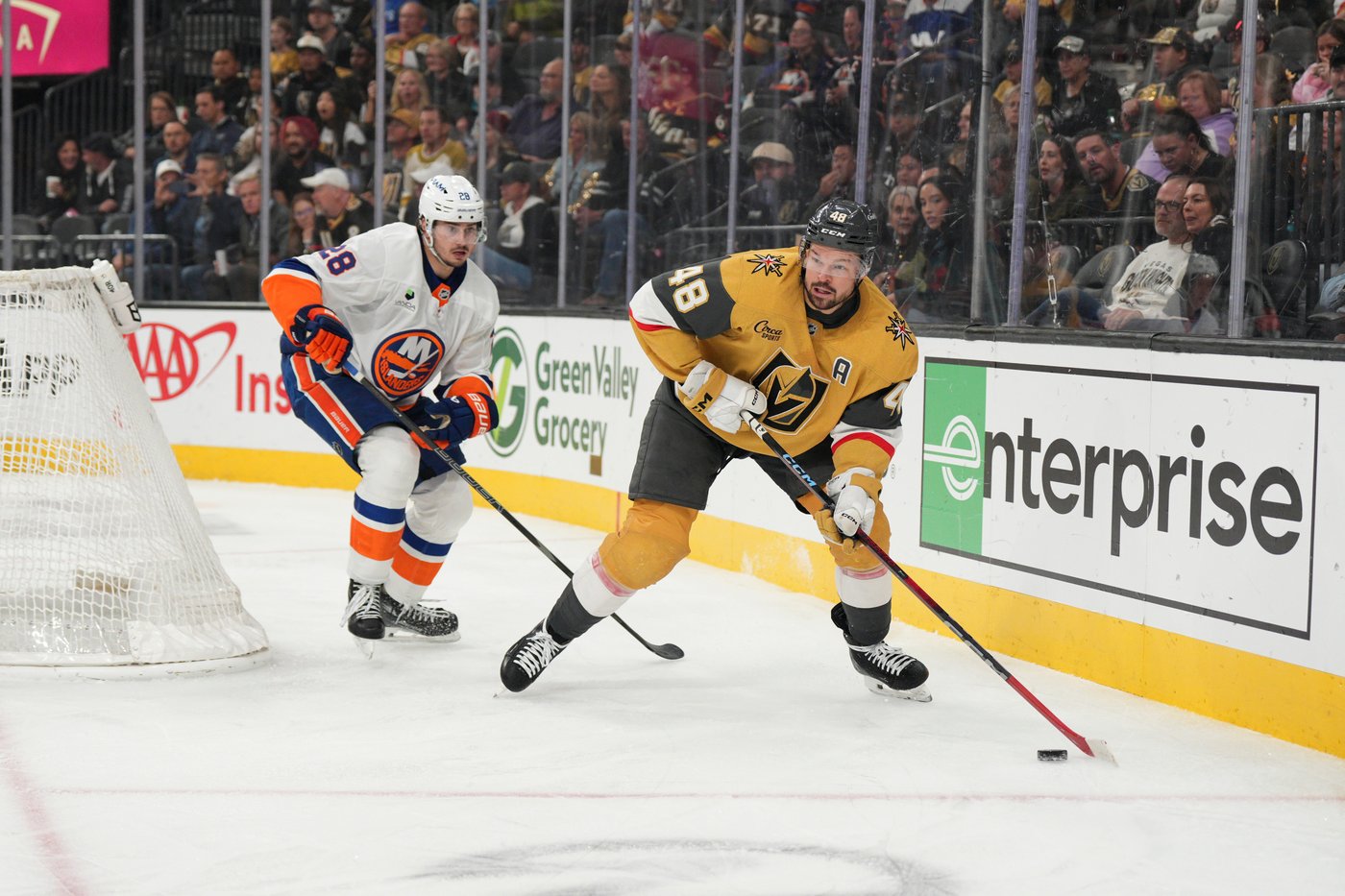 Pageau scores short-handed goal in OT as Islanders beat Golden Knights 4-3 | iNFOnews.ca