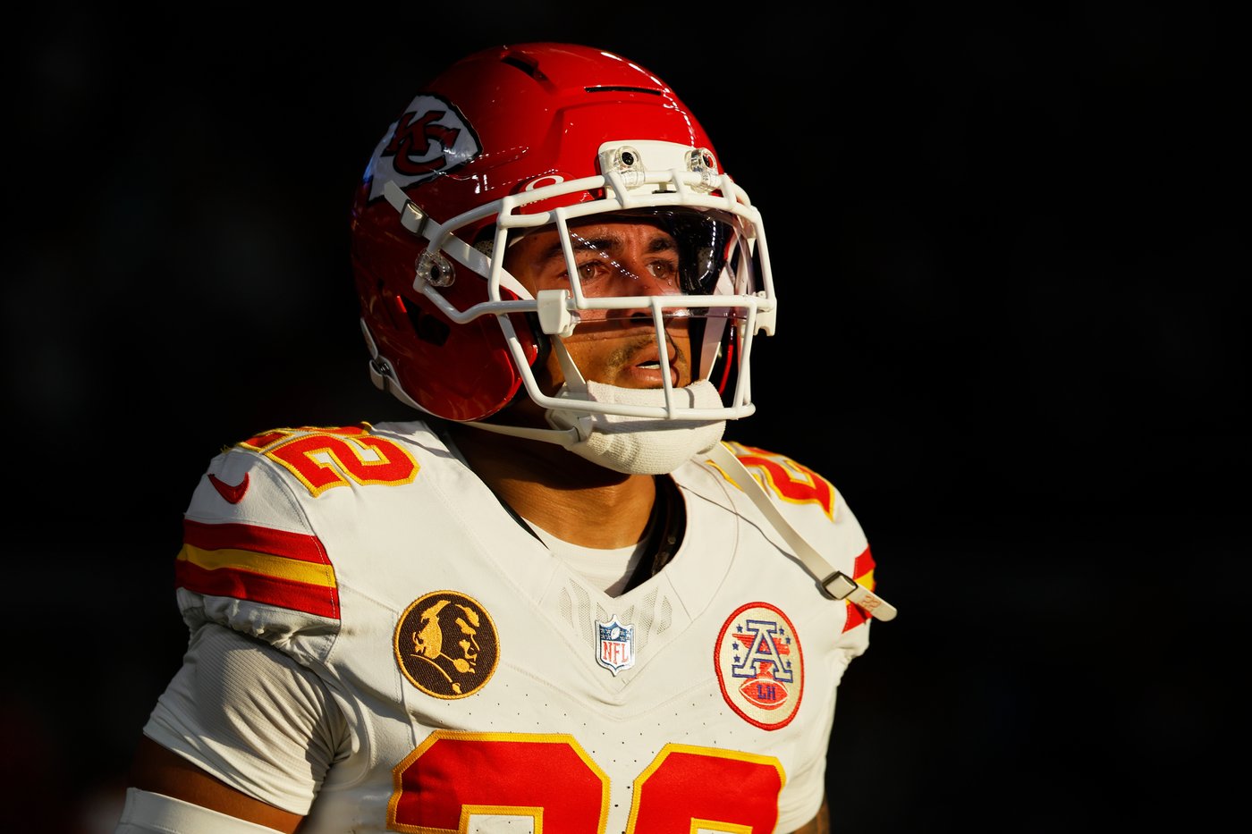 Chiefs release Jawaan Taylor, saving $20M under the salary cap | iNFOnews.ca