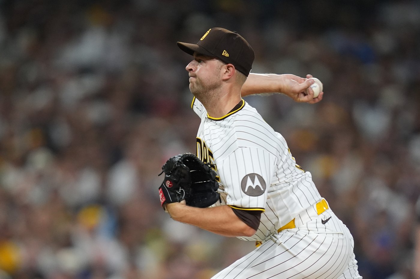 Padres' Michael King loses no-hit bid in 7th inning of playoff opener against the Cubs | iNFOnews.ca