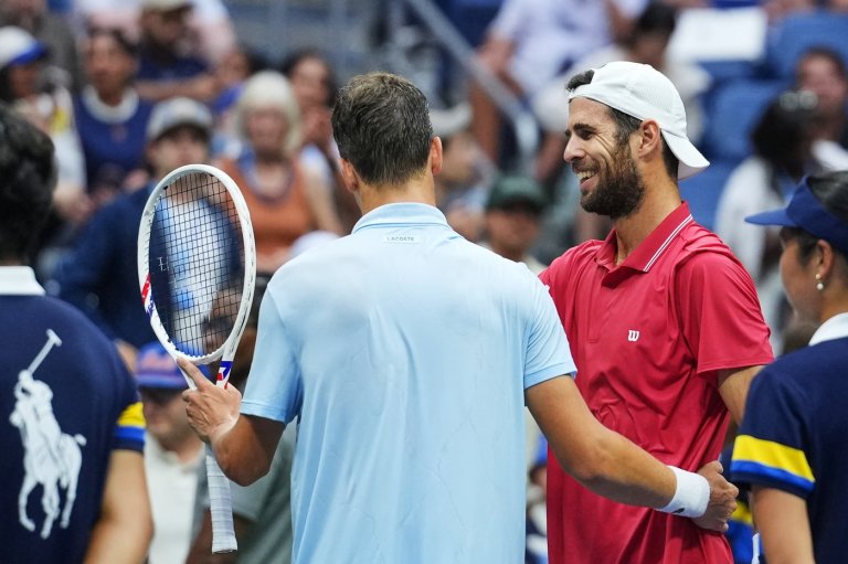 Khachanov reaches US Open semifinals after Blockx's body gives out and forces him to stop playing | iNFOnews.ca