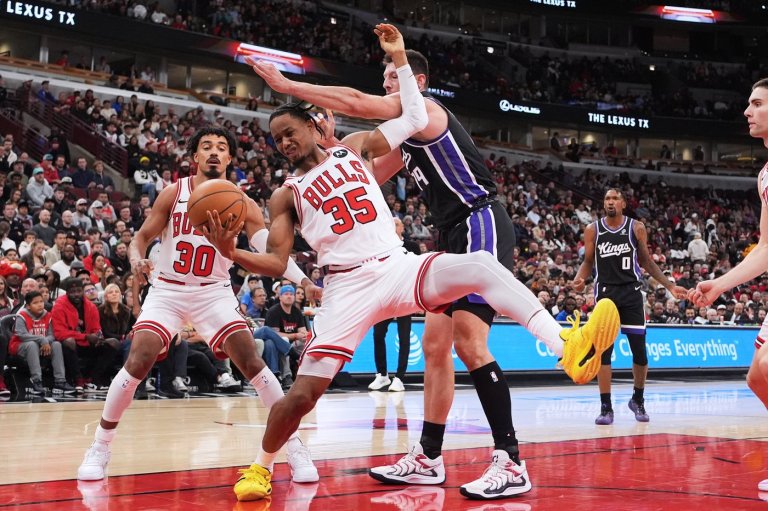 Matas Buzelis scores 27 and Bulls move to 4-0 with 126-113 win over Kings | iNFOnews.ca