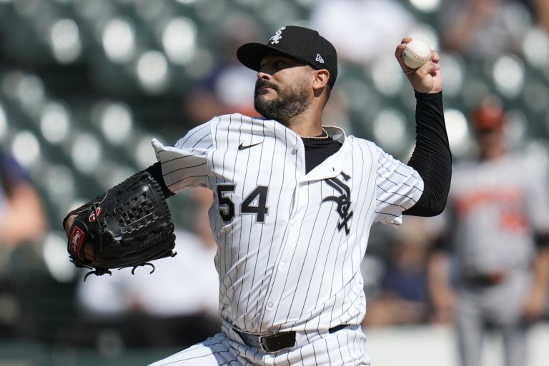 White Sox veteran lefty Martin Pérez exits start because of shoulder soreness | iNFOnews.ca