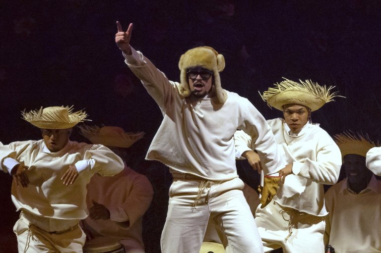 Couldn't it make it to see Bad Bunny in Puerto Rico? He's livestreaming his last concert | iNFOnews.ca