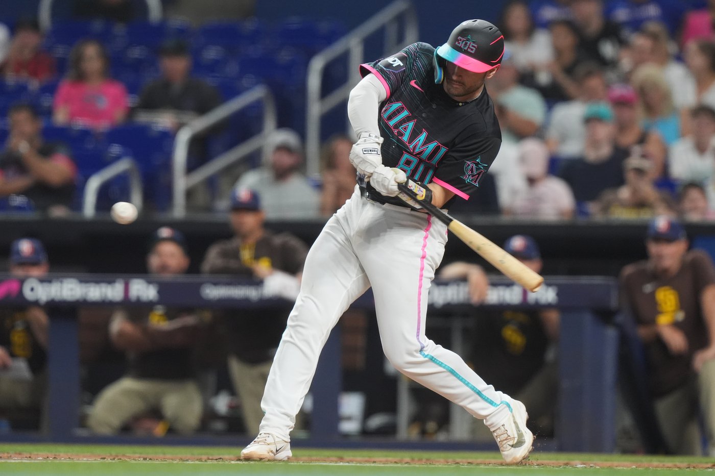 Rengifo's two-run HR lifts Padres past skidding Marlins 4-2, extending Miami's losing streak to 10 | iNFOnews.ca