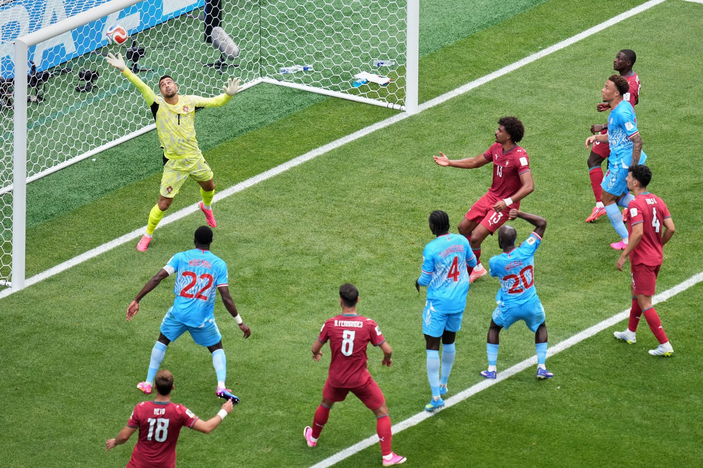 World Cup formations, explained: A look at how coaches are setting up their squads | iNFOnews.ca