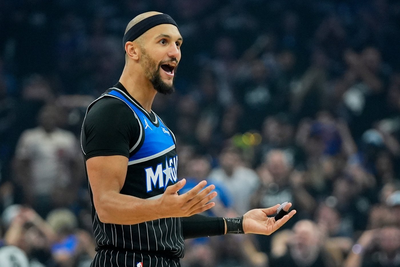 Magic, tested all season, find a way in final moments to beat Pistons for 2-1 series lead | iNFOnews.ca