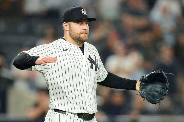 A day after blown save, Yanks' Bednar escapes messy 9th by 'digging deep, getting a little gritty' | iNFOnews.ca