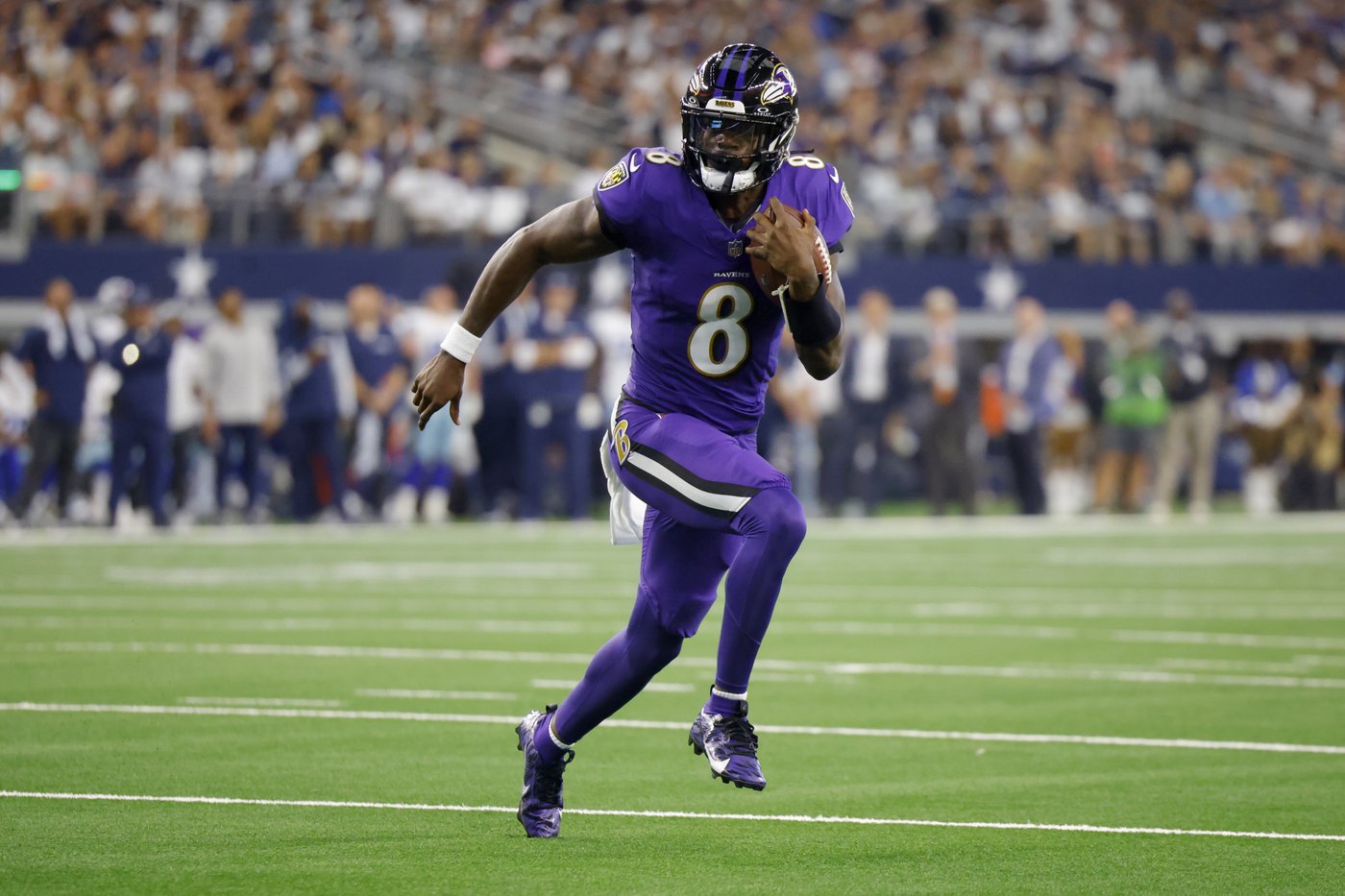 Josh Allen and Lamar Jackson meet for next chapter of their rivalry when the Bills visit the Ravens | iNFOnews.ca