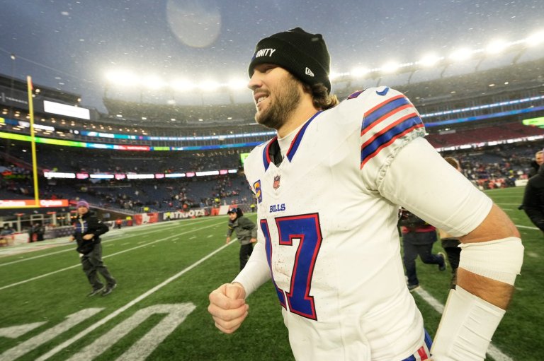 Add expectant father to Allen's list of achievements in Buffalo, after Steinfeld announces pregnancy | iNFOnews.ca