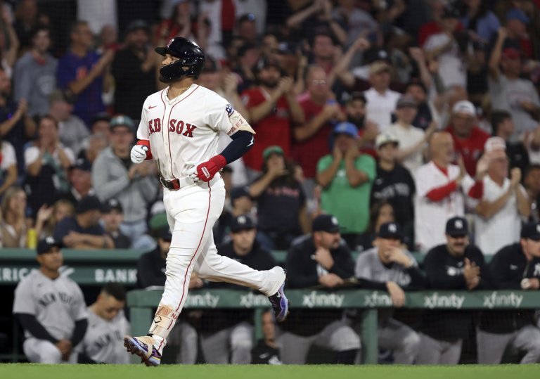 Carlos Narváez’s solo HR caps 6-run 1st, Garrett Crochet fans 12 and Red Sox hold off Yanks 6-4 | iNFOnews.ca