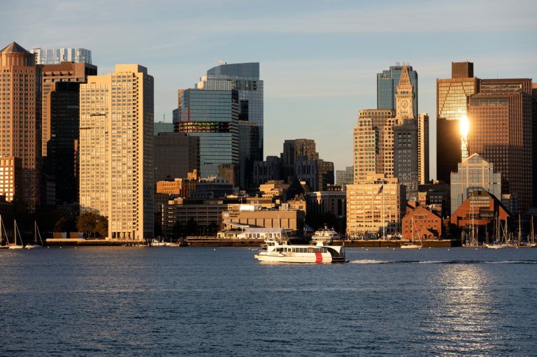 Democrats narrow their list of 2028 presidential convention sites to Boston, Denver and Philadelphia | iNFOnews.ca