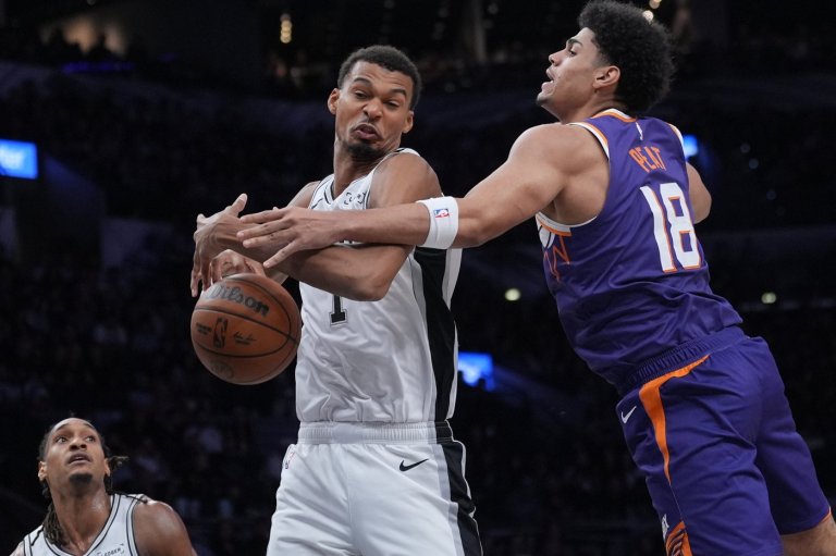 NBA GM survey: Wembanyama will win MVP and defensive player of year, Spurs will win title | iNFOnews.ca