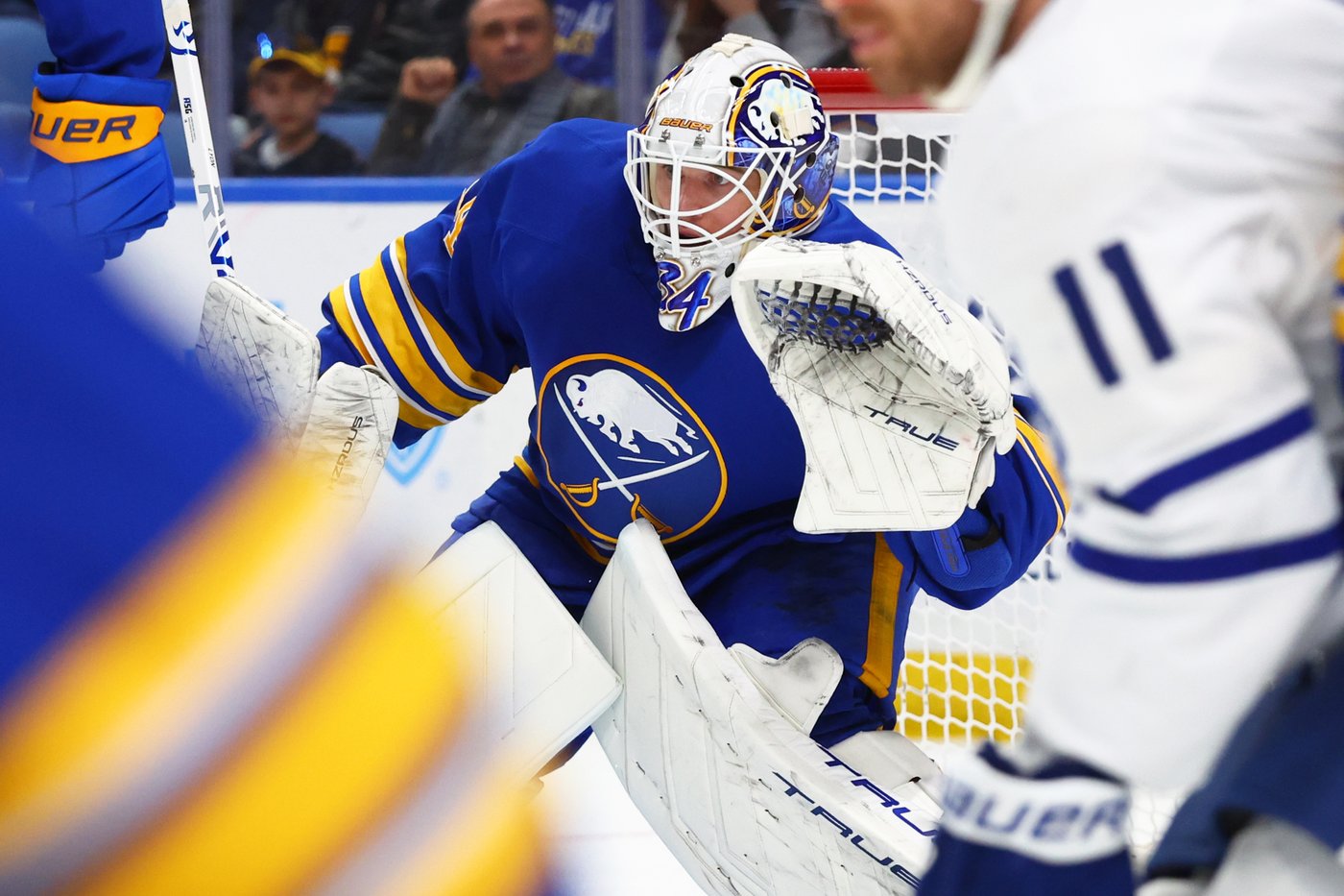 Jack Quinn scores in regulation and shootout as Sabres edge Maple Leafs 3-2 | iNFOnews.ca Jack Quinn scores in regulation and shootout as Sabres edge Maple Leafs 3-2 | iNFOnews.ca