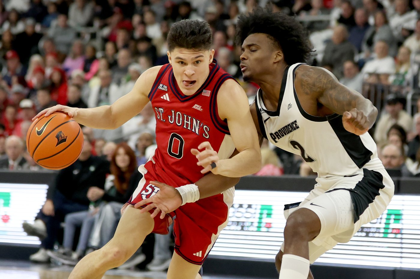 No. 17 St. John's survives Providence push to win 11th straight, 79-69 over Friars | iNFOnews.ca No. 17 St. John's survives Providence push to win 11th straight, 79-69 over Friars | iNFOnews.ca